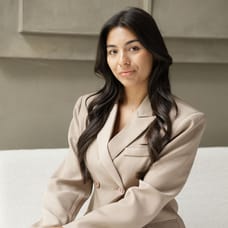 Desteney van Dillen - Commercieel Medewerker