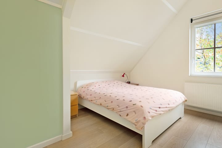 Photo 27 of Uitdamstraat 1