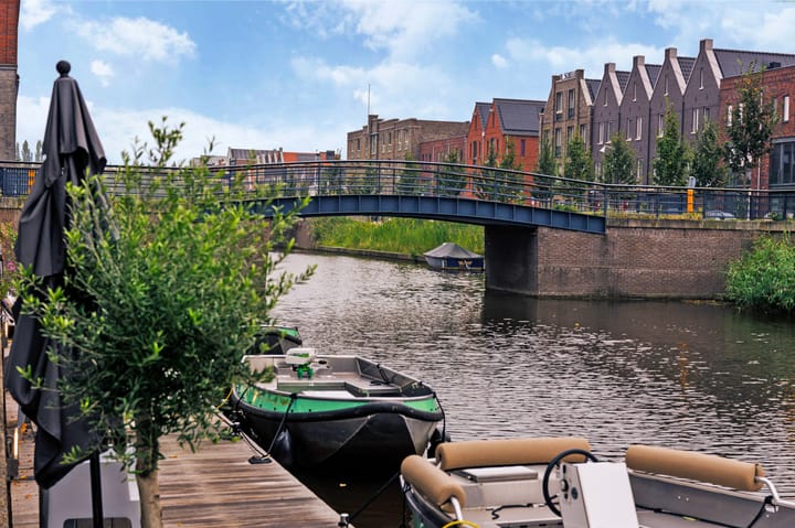 Photo 37 of Uitdamstraat 1