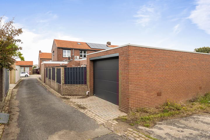 Photo 36 of Blauwensteenweg 1