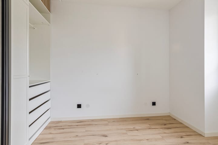 Foto 12 van Marie Baronlaan 4