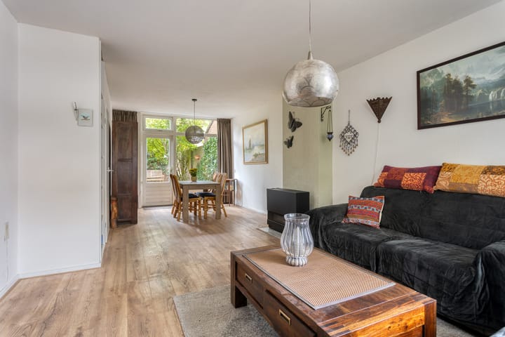 Foto 3 van Sterlingruwe 10