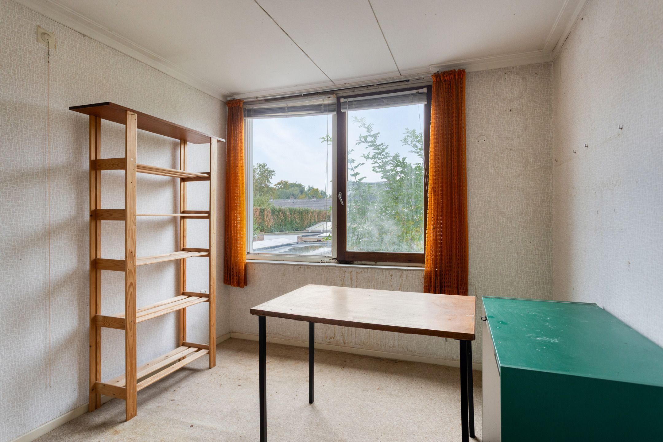 076.jpg?options=width=2160