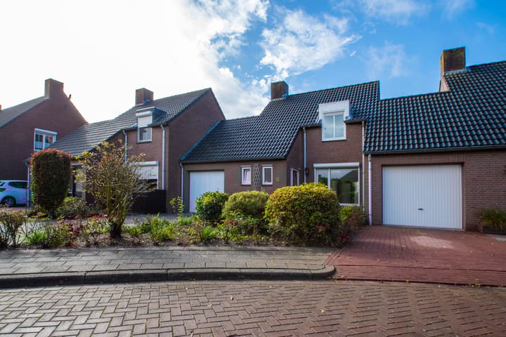 Photo 5 of Jan Mennenstraat 18