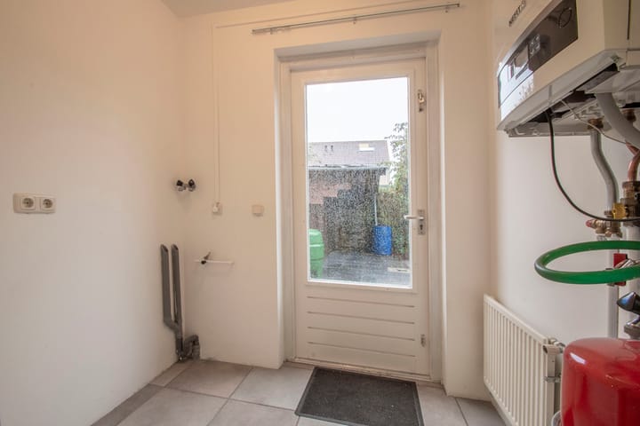 Photo 21 of Jan Mennenstraat 18