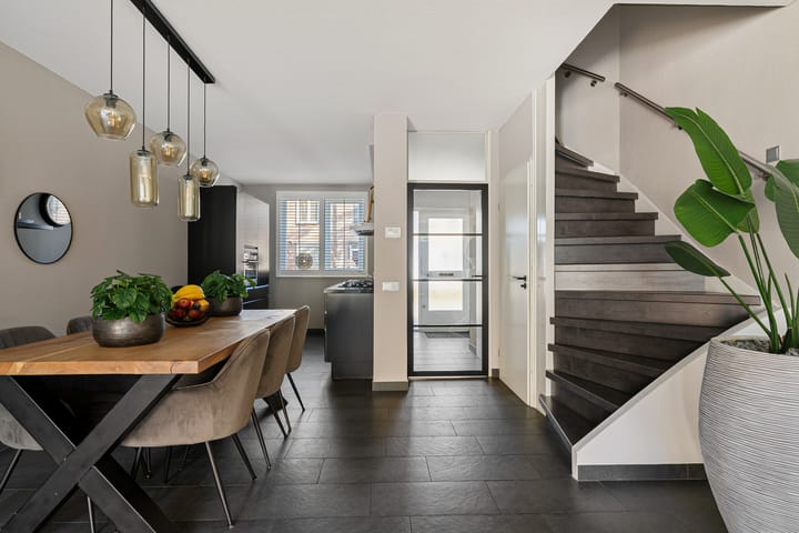 Photo 4 of Tarthorst 52