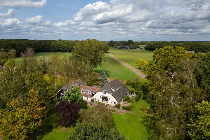 Photo 57 of Polveensweg 15