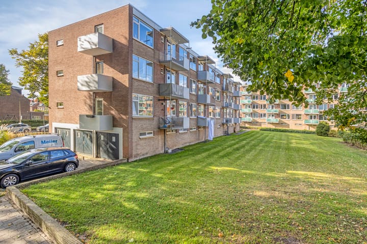 Foto 22 van Joost van den Vondellaan 8