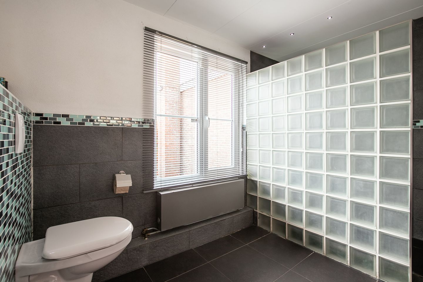 Photo 20 of Maastrichterstraat 13