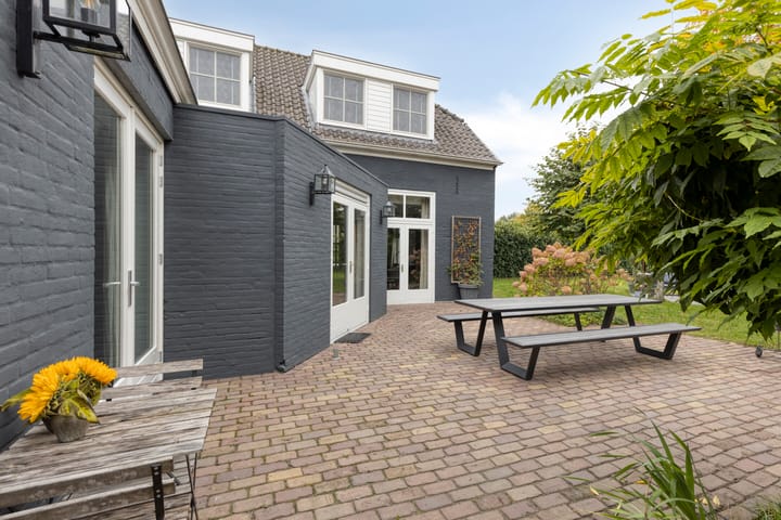 Photo 47 of Strijbeekseweg 1