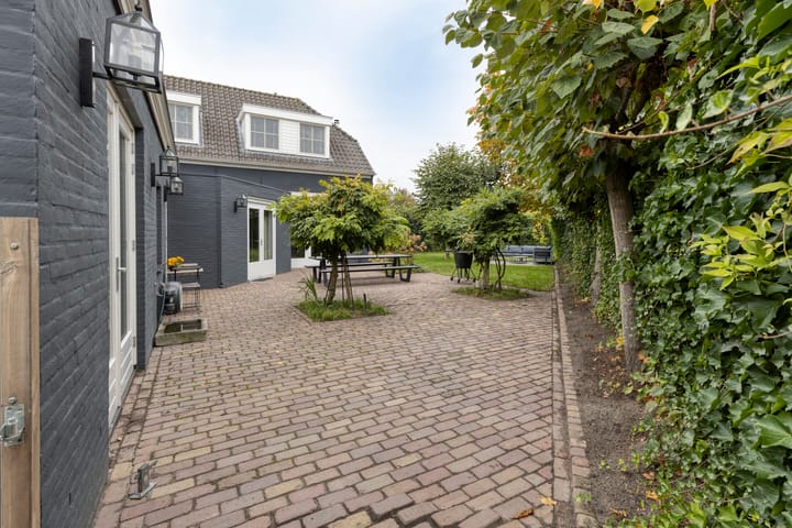 Photo 48 of Strijbeekseweg 1