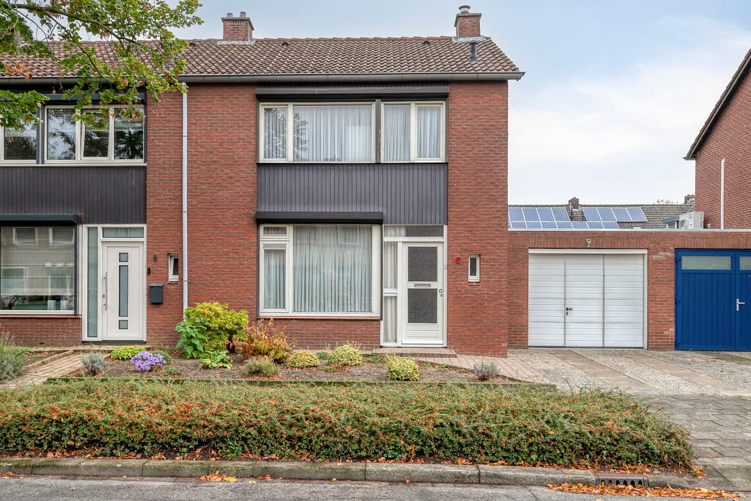 Photo 2 of Hombergstraat 6