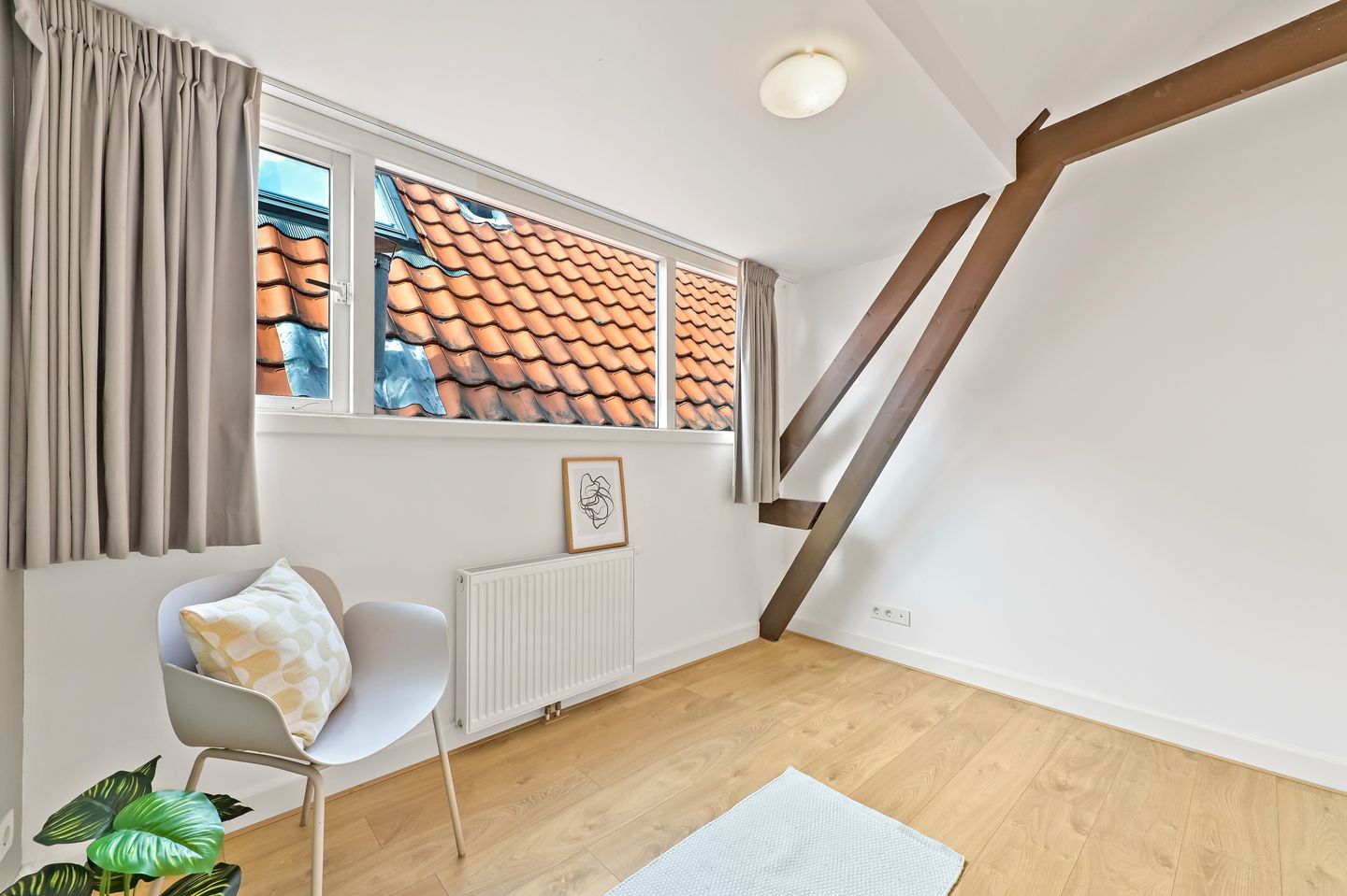 Foto 10 van Stationsweg 71-C