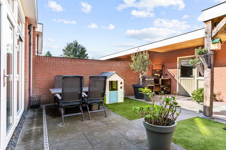 Foto 18 van Fahrenheitstraat 31