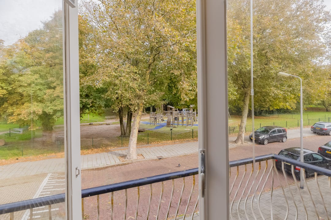 Foto 56 van Jan Pieterszoon Coenstraat 91