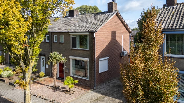 Foto 10 van Witte Kruis 21