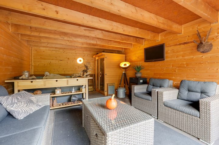 Foto 58 van Witte Kruis 21