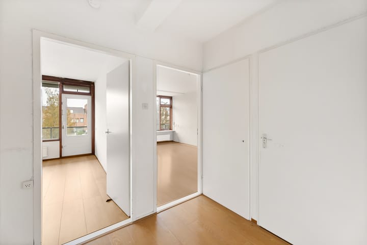 Foto 13 van Paul Krugerstraat 2-14