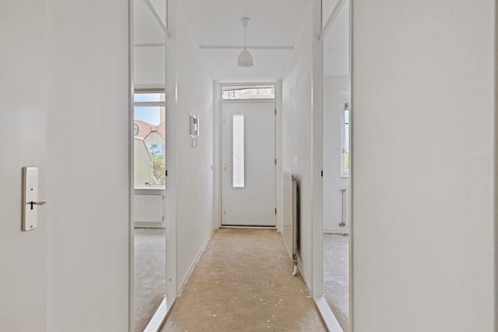 Photo 5 of Aagje Dekenstraat 50