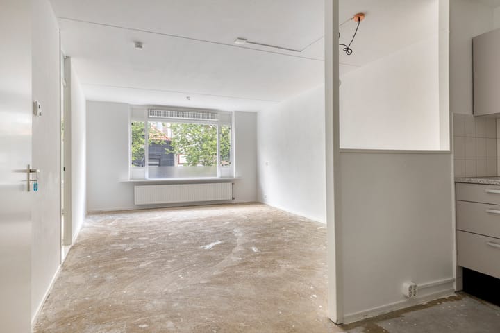 Photo 7 of Aagje Dekenstraat 50