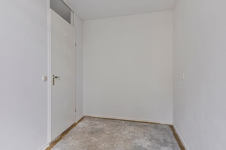 Photo 15 of Aagje Dekenstraat 50