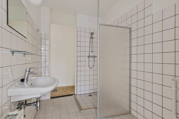 Photo 20 of Aagje Dekenstraat 50