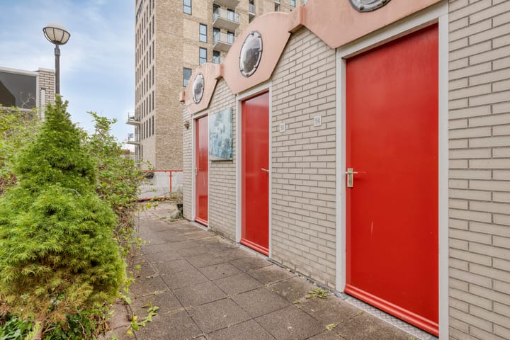 Photo 21 of Aagje Dekenstraat 50