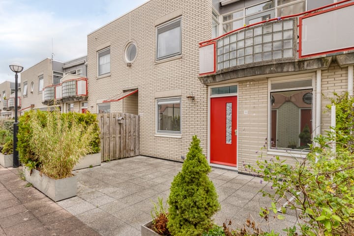 Photo 23 of Aagje Dekenstraat 50