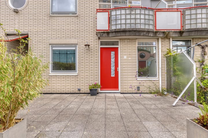 Photo 26 of Aagje Dekenstraat 50