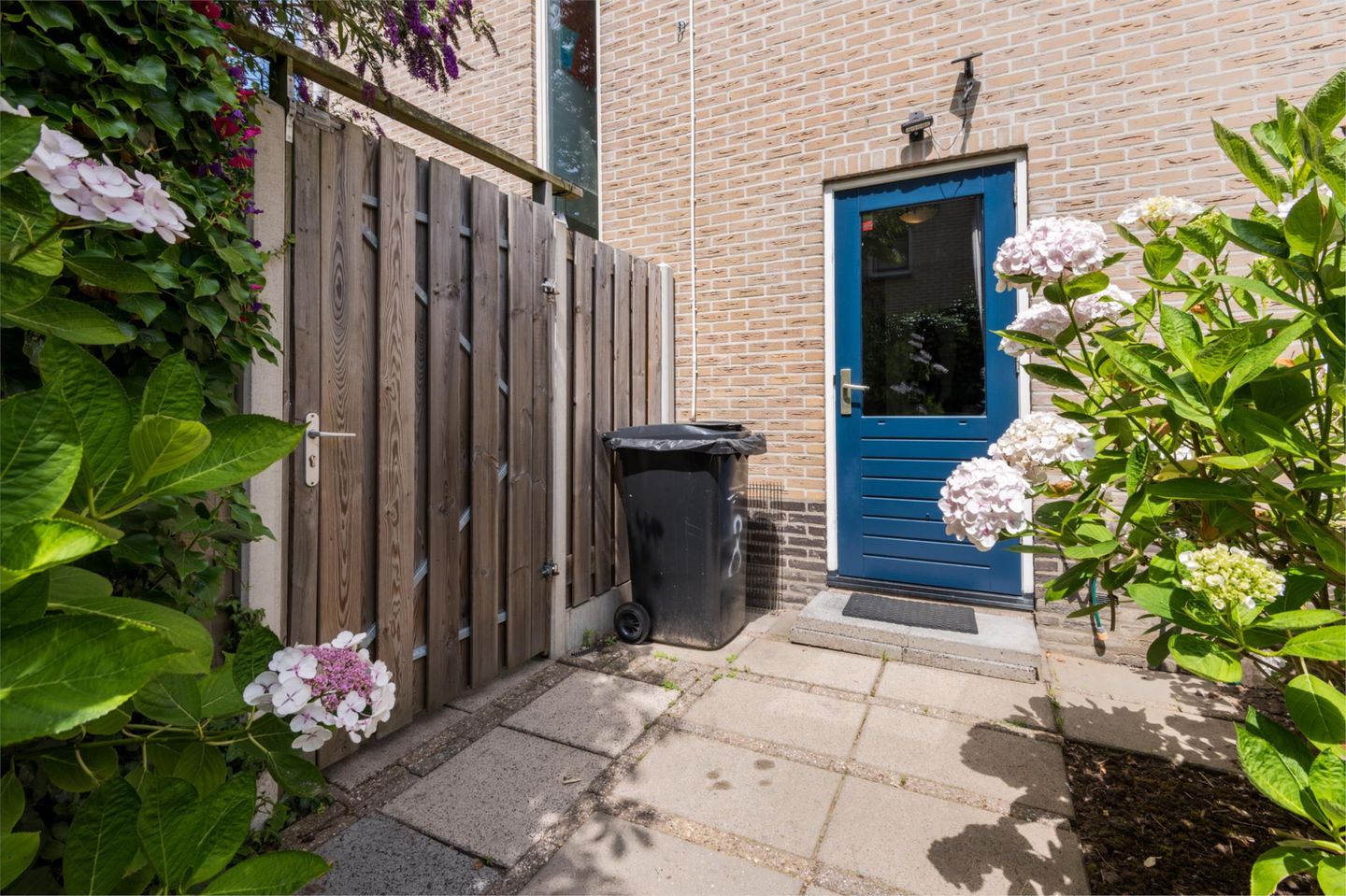 Photo 50 of Madagaskarstraat 8