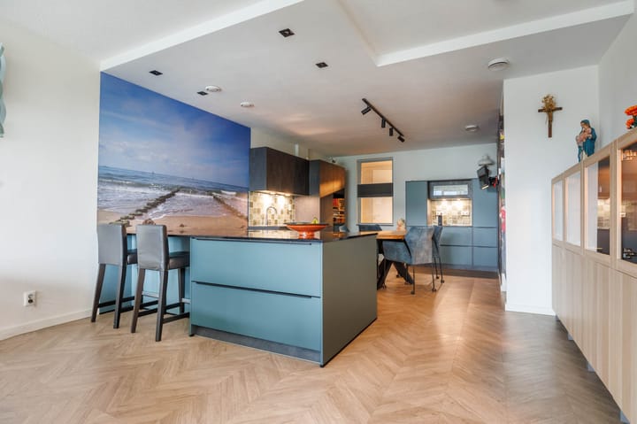 Foto 7 van Mangoweg 105