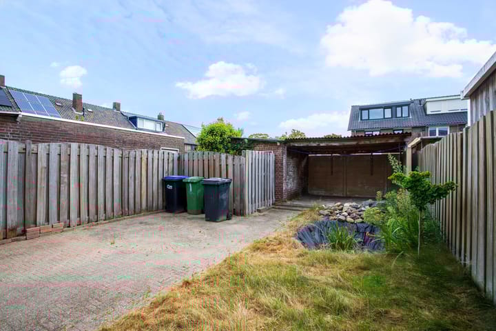 Foto 16 van Aert van der Neerstraat 1