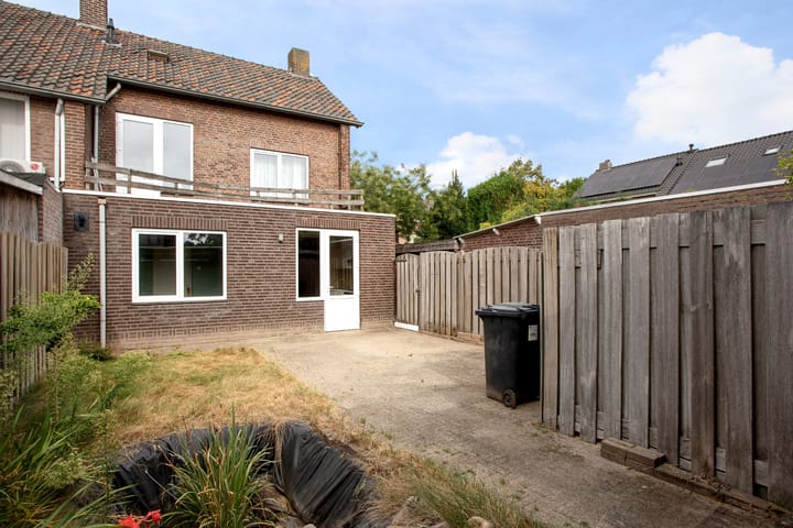 Foto 18 van Aert van der Neerstraat 1