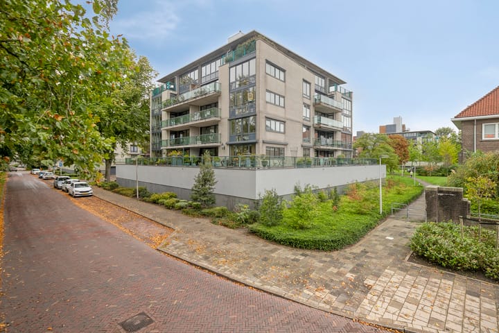 Foto 5 van Robiniastate 5