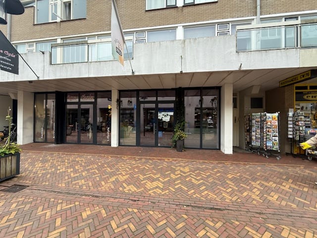 Bekijk foto 3 van Meenthof 24