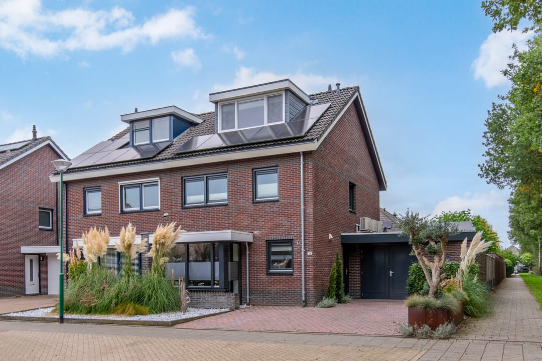 Photo 1 of Longkruid 25