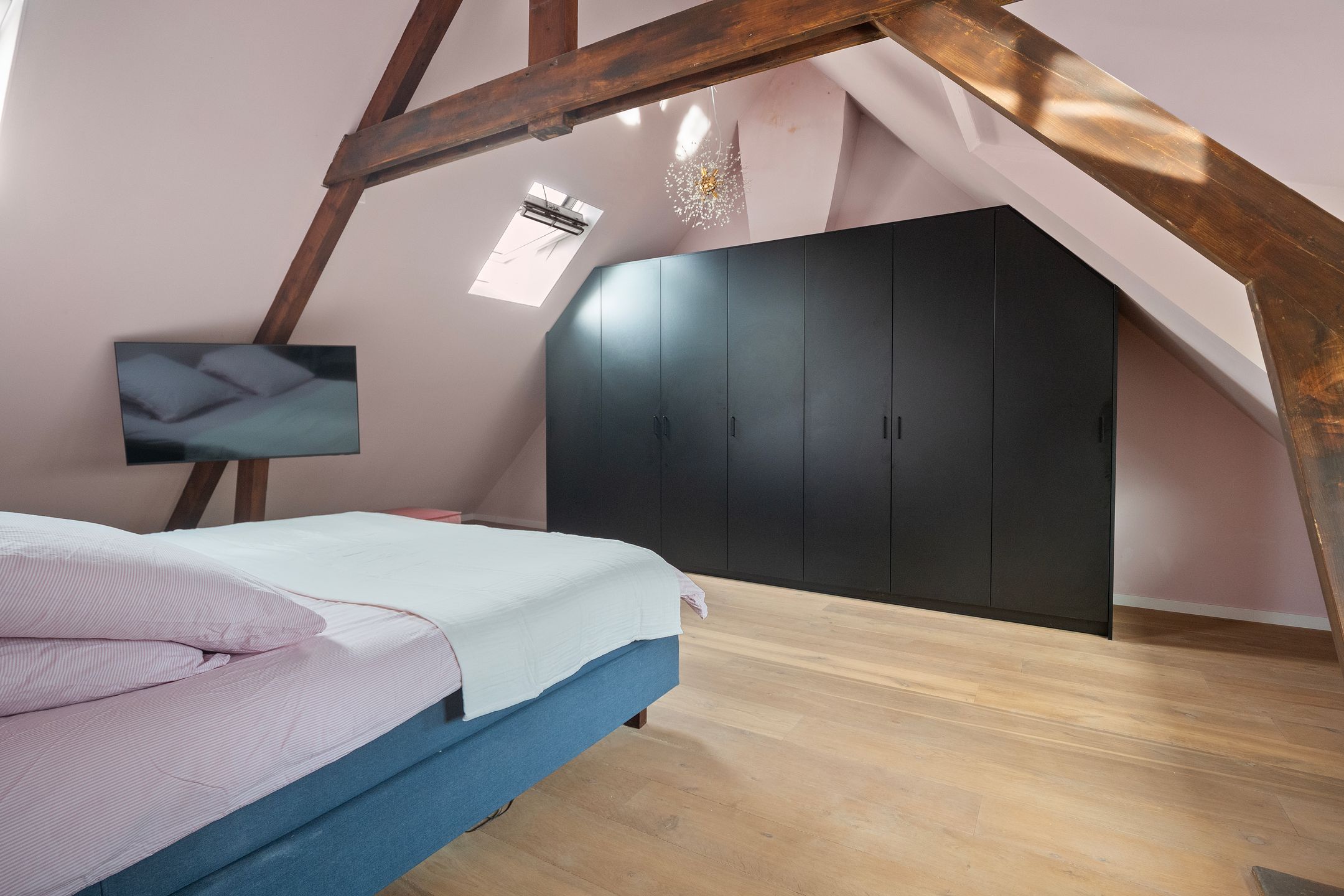 Foto 39 van Victorialaan 12