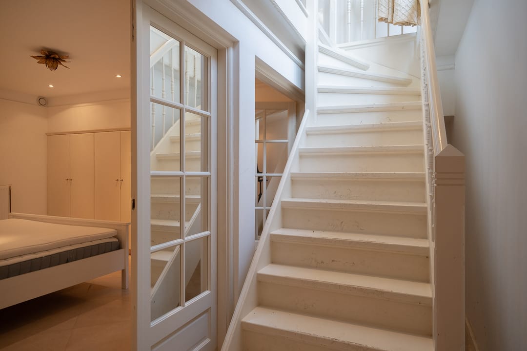 Photo 16 of Willemstraat 89