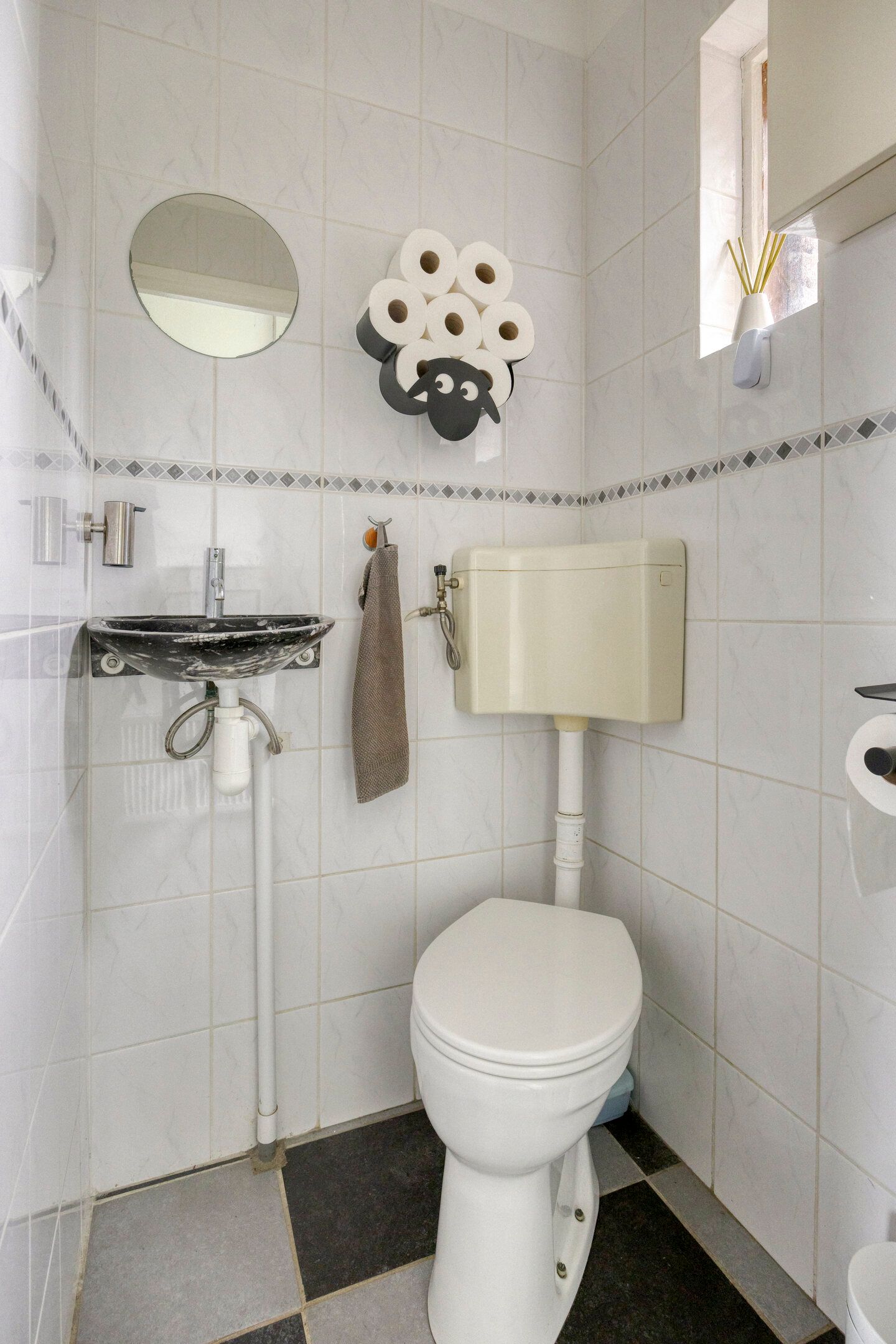 Foto 9 van Onderduikersweg 46-B