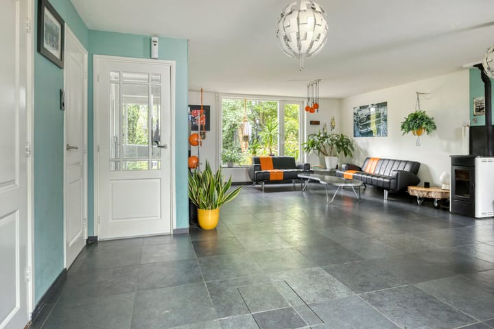 Foto 14 van Onderduikersweg 46-B