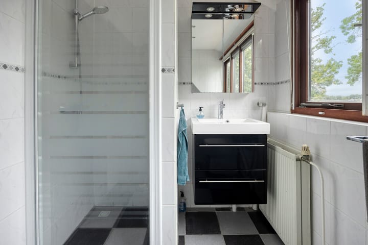 Foto 24 van Onderduikersweg 46-B