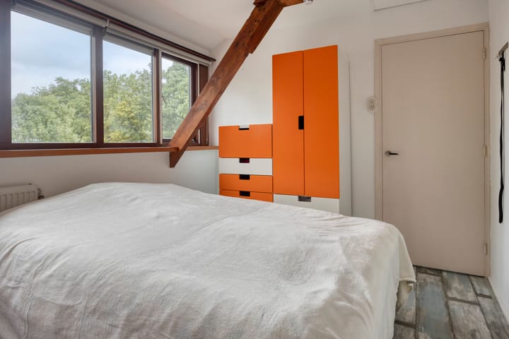 Foto 28 van Onderduikersweg 46-B