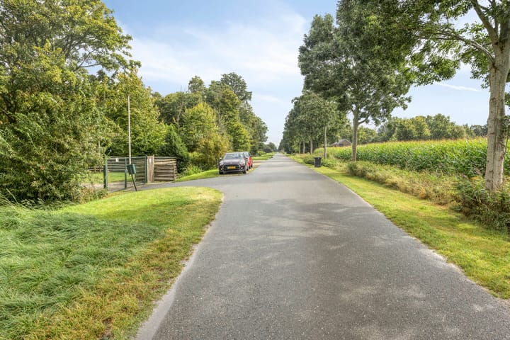 Foto 38 van Onderduikersweg 46-B