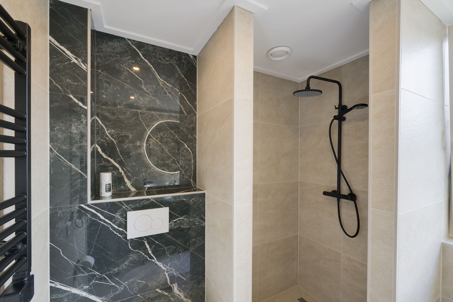 Foto 35 van Goudenregenstraat 9