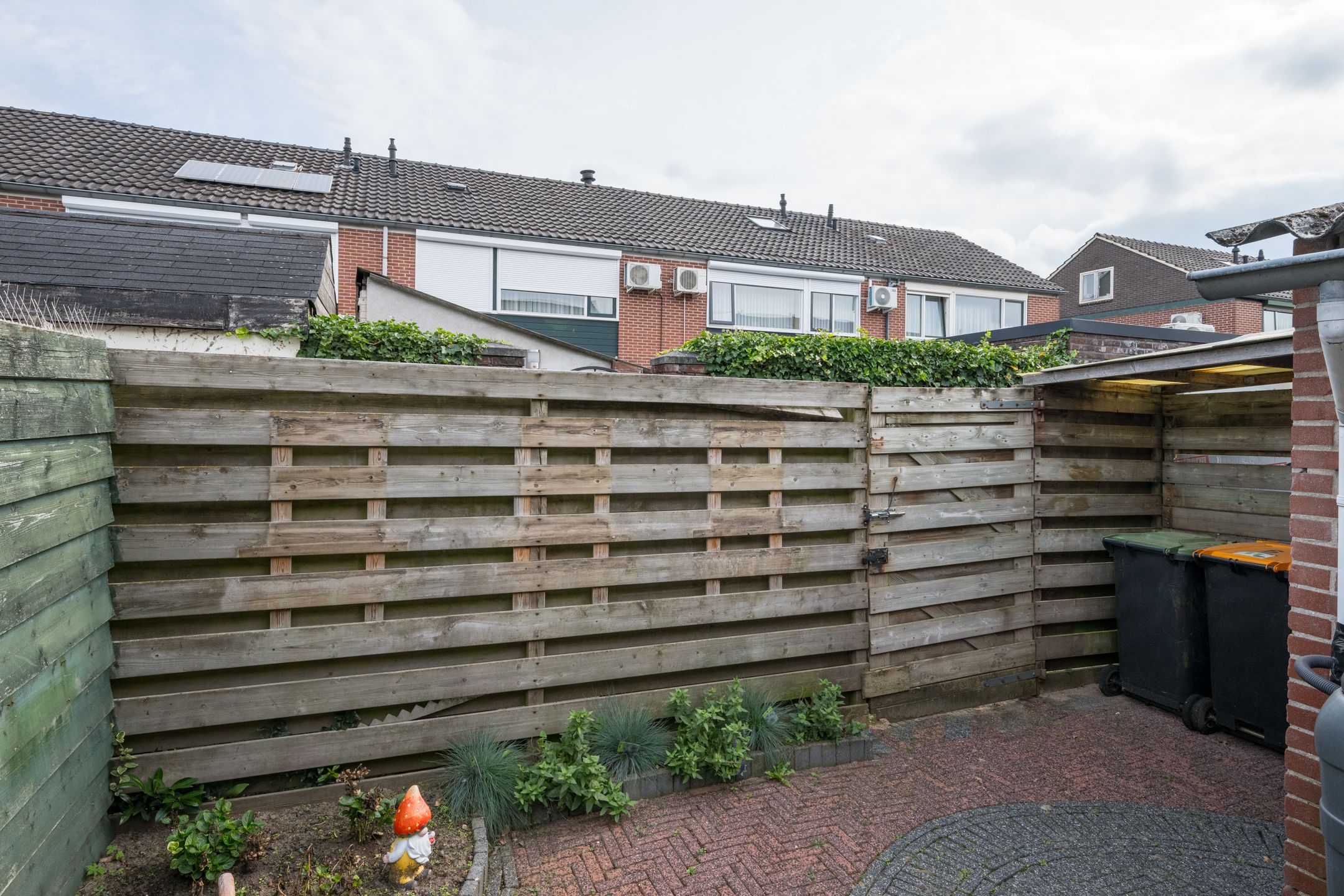 Foto 42 van Goudenregenstraat 9