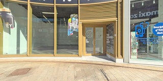 View 360° photos