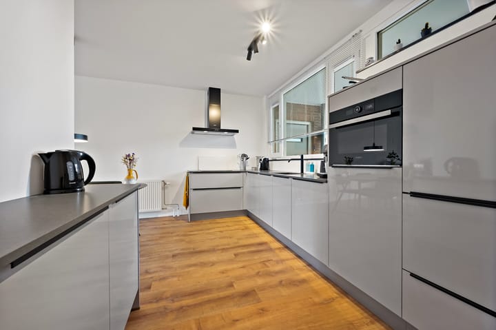 Foto 2 van Sirtemastraat 297