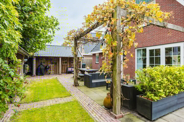 Photo 17 of Dille 25