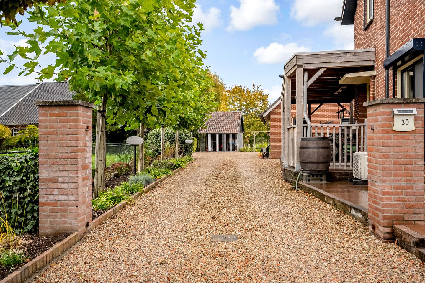 Foto 40 van Ruurloseweg 30