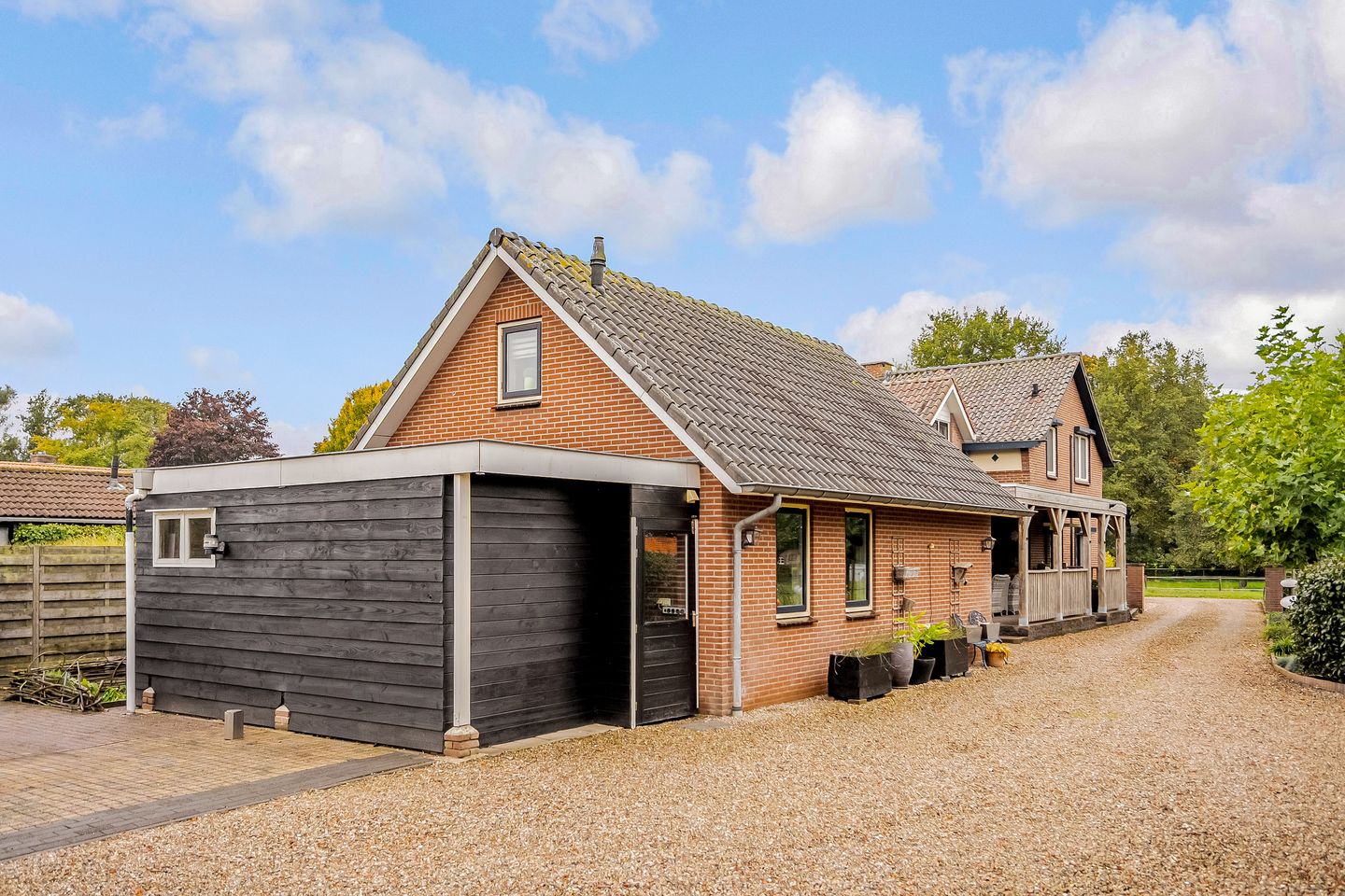 Foto 44 van Ruurloseweg 30